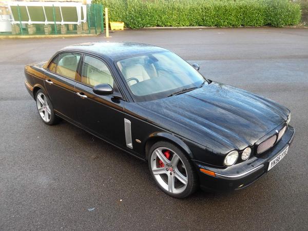 Jaguar XJR 4.2 V8 Portfolio 4dr