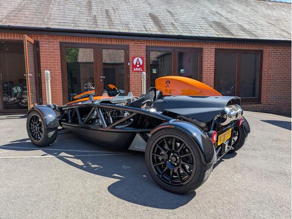 Ariel Atom 4