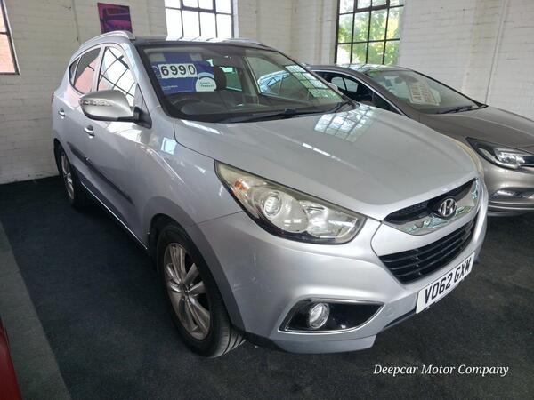 Hyundai ix35 2.0 CRDi Premium Auto 4WD Euro 5 5dr