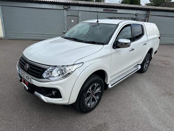 Fiat Fullback 2.4D LX Pickup Double Cab 4dr Diesel Auto 4WD Euro 6 (Euro 6) (180 ps)