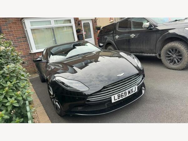 Aston Martin DB11 4.0 V8 Auto Euro 6 (s/s) 2dr
