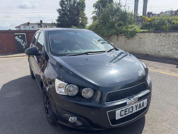 Chevrolet Aveo 1.4 LTZ Euro 5 (s/s) 5dr