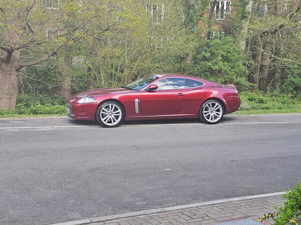 Jaguar XKR 4.2 V8 Auto Euro 4 2dr