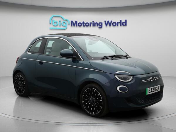 Fiat 500e C 42kWh La Prima Auto 2dr