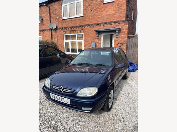 Citroen Saxo 1.1i Desire 3dr