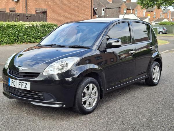 Perodua Myvi 1.3 EZi 5dr