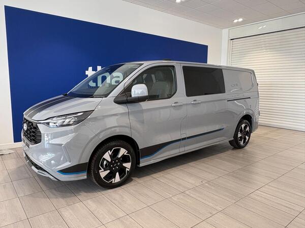 Ford Transit Custom 2.0 320 EcoBlue Sport Crew Van Auto L2 H1 Euro 6 (s/s) 5dr
