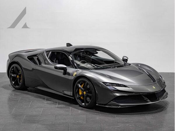 Ferrari SF90 Stradale 4.0T V8 7.9kWh F1 DCT 4WD Euro 6 (s/s) 2dr