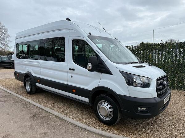 Ford Transit 460 2.0 EcoBlue Leader L4 XLWB 17 SEATER MINIBUS - WHITE