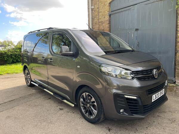 Vauxhall Vivaro 2.0 Turbo D 3100 Elite Crew Van Auto L1 H1 Euro 6 (s/s) 5dr
