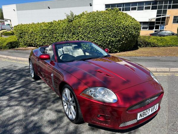 Jaguar XKR 4.2 V8 Auto Euro 4 2dr