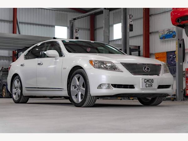 Lexus LS 4.6 460 V8 Saloon 4dr Petrol Auto Euro 4 (375 ps)