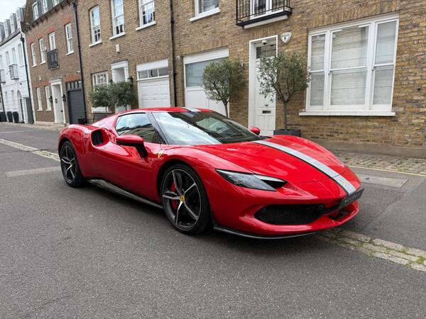 Ferrari 296 GTB 3.0T V6 7.45kWh F1 DCT Euro 6 (s/s) 2dr
