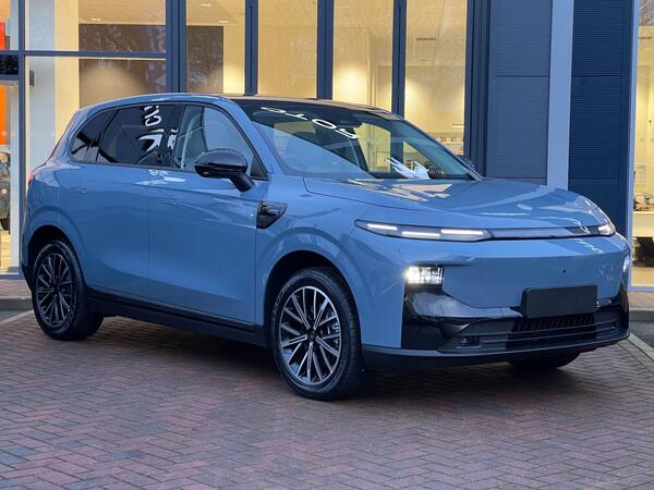 Leapmotor B10 67.1kWh Auto 5dr