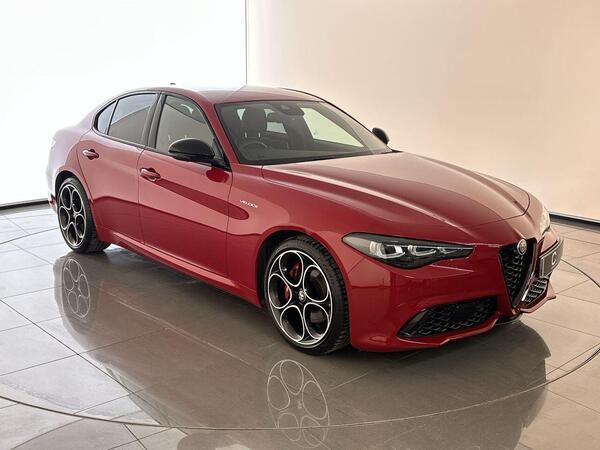 Alfa Romeo Giulia 2.0T Veloce Auto Euro 6 (s/s) 4dr