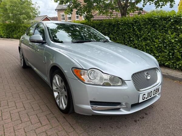 Jaguar XF 3.0d V6 Premium Luxury Auto Euro 5 4dr