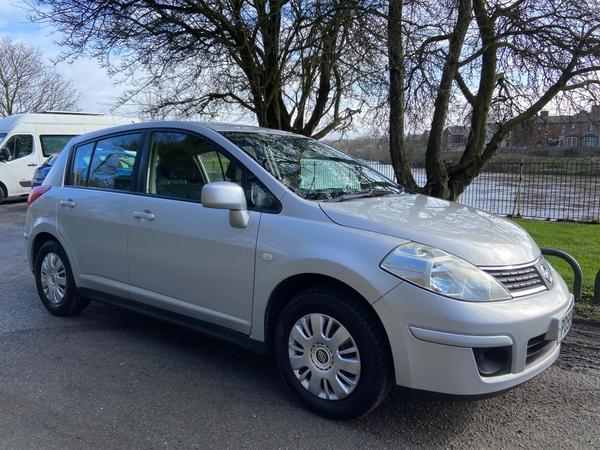 Nissan Tiida 5dr