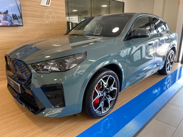 BMW iX2 30 66.5kWh M Sport Auto xDrive 5dr (11kW Charger)