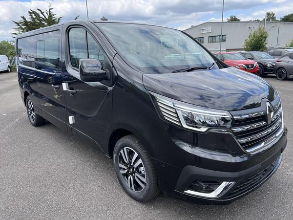 Renault Trafic 2.0 LL30 BLUE DCI 170 CREW VAN EDC Extra Sport