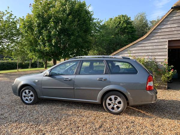 Chevrolet Lacetti 1.8 SX 5dr