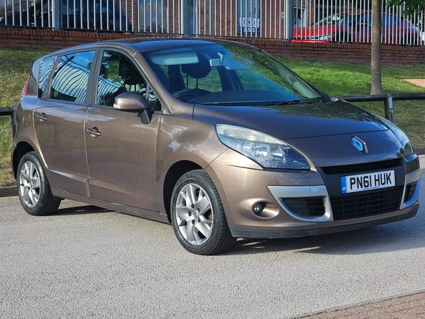 Renault Scenic 1.6 VVT Expression Euro 5 5dr