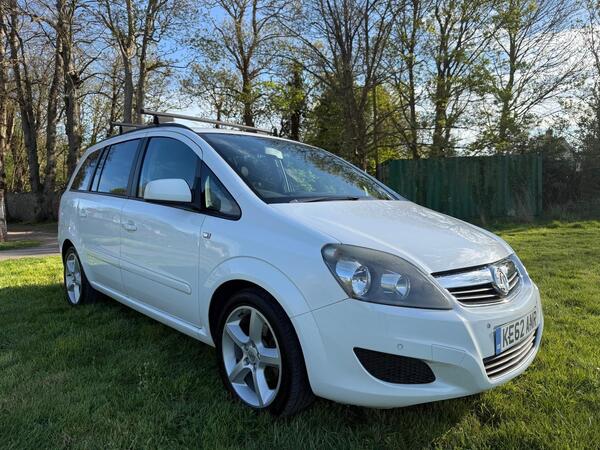 Vauxhall Zafira 1.6 16V Exclusiv Euro 5 5dr