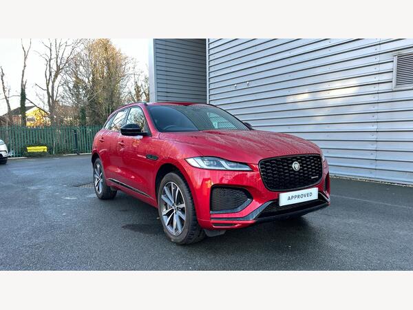 Jaguar F-PACE 2.0 D200 MHEV R-Dynamic SE Black Auto AWD Euro 6 (s/s) 5dr