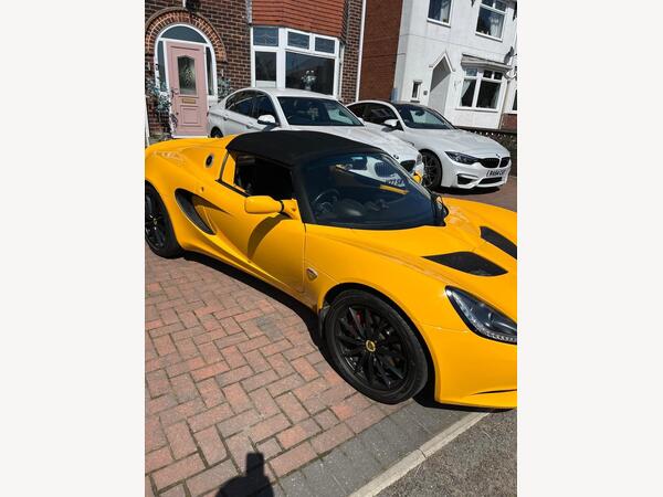 Lotus Elise 1.6 Touring Euro 5 2dr