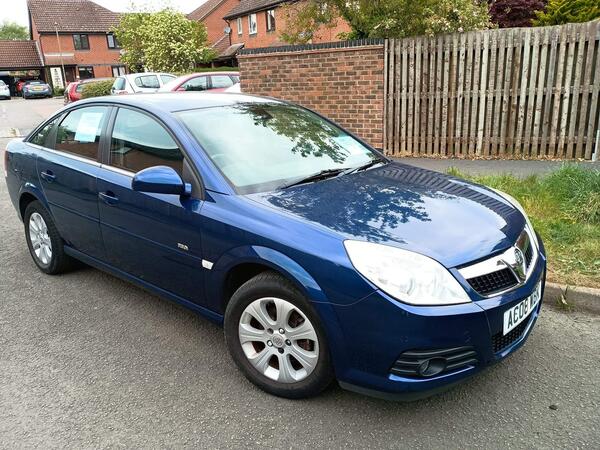 Vauxhall Vectra 1.8 VVT Design 5dr