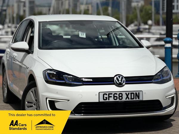Volkswagen e-Golf 35.8kWh e-Golf Auto 5dr
