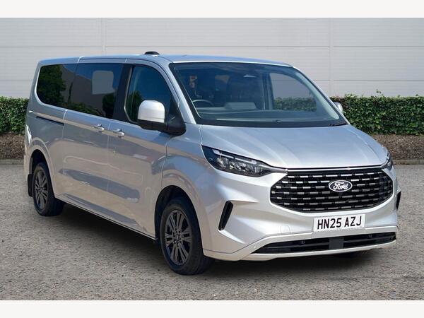 Ford Tourneo Custom 2.0 EcoBlue 170ps H1 Titanium 8 seater Auto