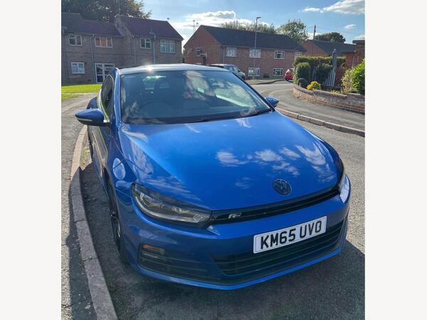 Volkswagen Scirocco 2.0 TDI BlueMotion Tech R-Line DSG Euro 6 (s/s) 3dr