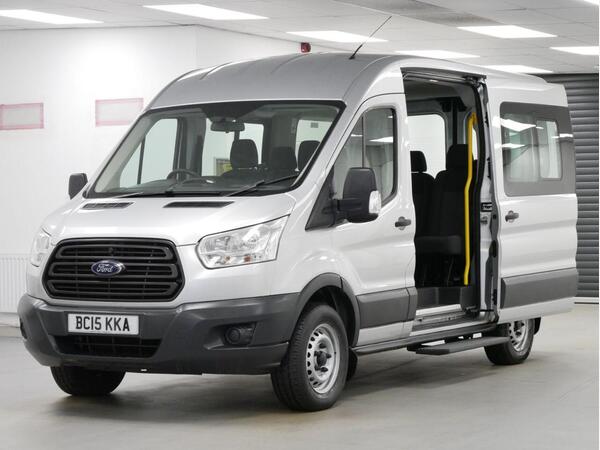 Ford Transit 350 2.2 TDCI 125 BHP L2 MEDIUM 12 SEATER MINIBUS