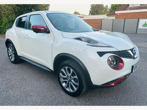 Nissan Juke 1.6 Tekna XTRON Euro 6 5dr