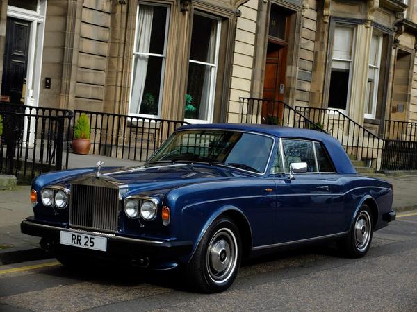 Rolls-Royce Corniche 6.8 2dr
