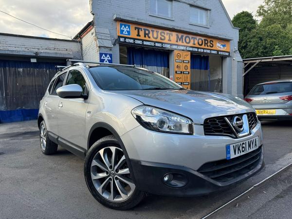 Nissan Qashqai+2 2.0 n-tec CVT 4WD Euro 5 5dr
