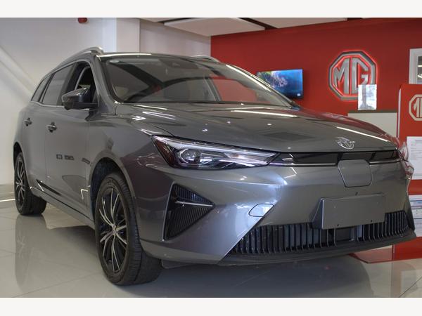 MG MG5 61.1kWh Trophy Auto 5dr