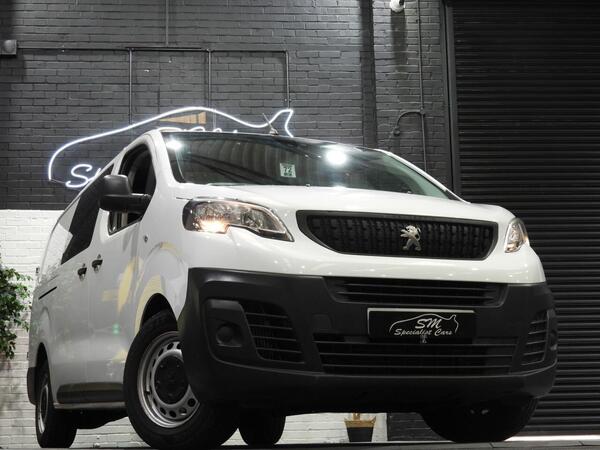 Peugeot Expert 2.0 BlueHDi 1200 Professional Premium + Long Crew Van Double Cab 6dr Diesel Manual LWB Euro 6 (s/s) (6 Seat) (145 ps) **FINANCE FROM 8.9 %APR AVAILABL
