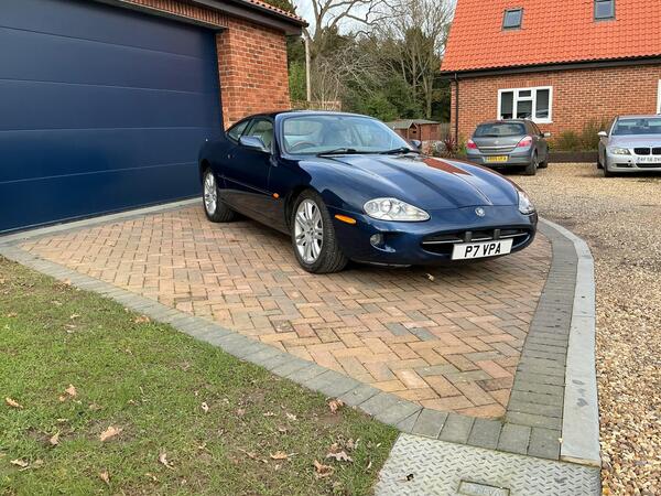Jaguar XK8 4.0 2dr