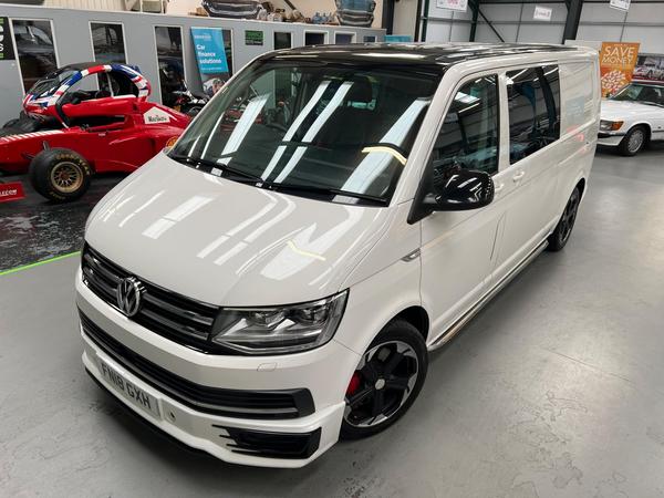 Volkswagen Transporter Sportline 2.0 BiTDI T32 BlueMotion Tech Sportline Crew Van DSG LWB Euro 6 (s/s) 5dr