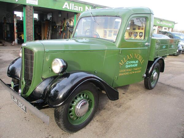 Jowett Javelin