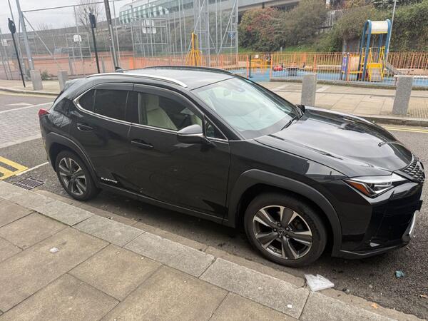 Lexus UX 300e 54.3kWh Auto 5dr