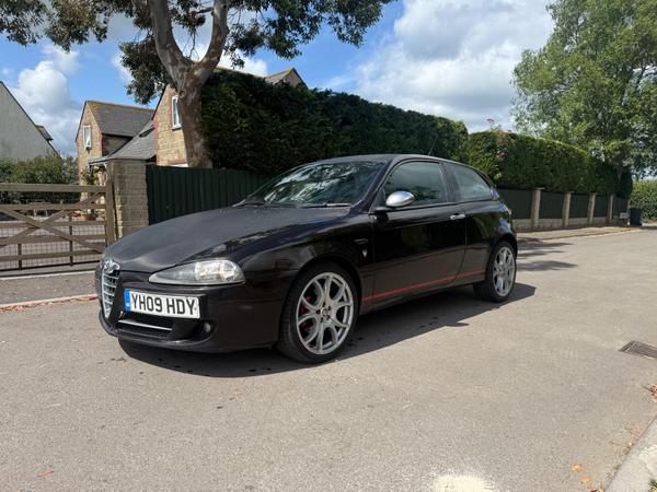 Alfa Romeo 147 1.9 JTDM 16V Cloverleaf Ducati Corse Q2 3dr