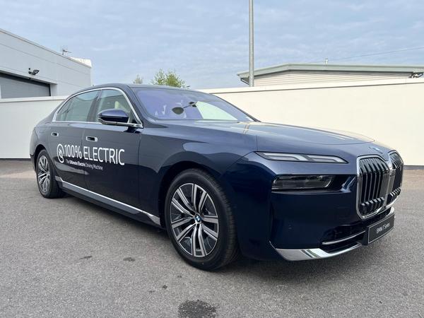 BMW i7 50 105.7kWh Excellence Auto eDrive 4dr