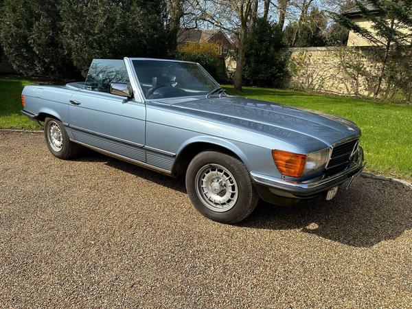 Mercedes-Benz 280 SL