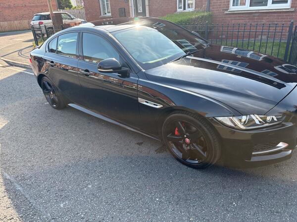 Jaguar XE 2.0d R-Sport Auto Euro 6 (s/s) 4dr