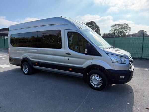Ford Transit 2.0 460 EcoBlue Trend RWD L4 H3 Euro 6 (s/s) 5dr (17 Seat, DRW)