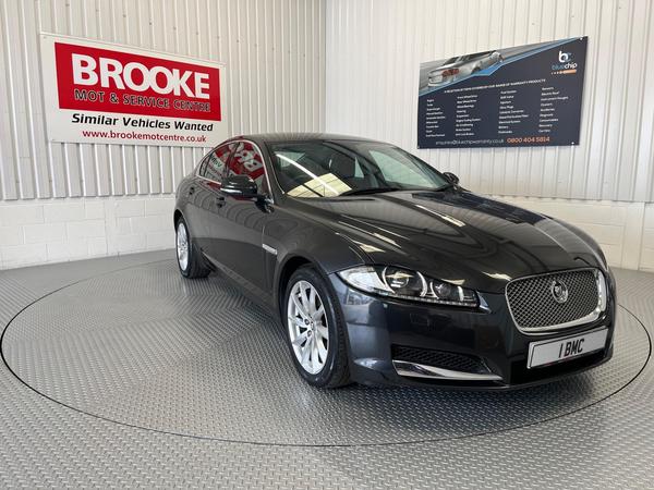 Jaguar XF 2.2d Luxury Auto Euro 5 (s/s) 4dr