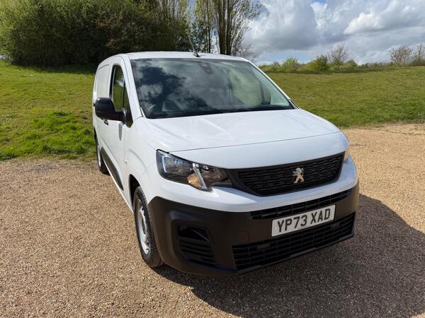 Peugeot Partner 1.5 BlueHDi 850 Professional Premium + Long Crew Van LWB Euro 6 (s/s) 6dr