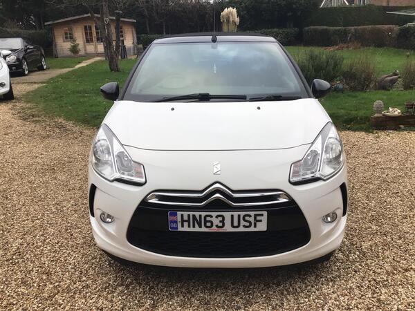 Citroen DS3 Cabrio 1.2 VTi DSign Euro 5 2dr